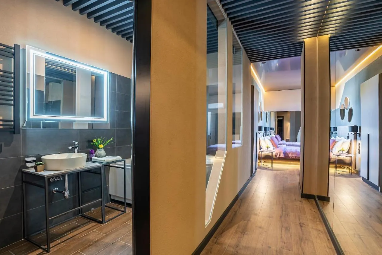 Luxury Apartments Across Arena Complex Kyjev